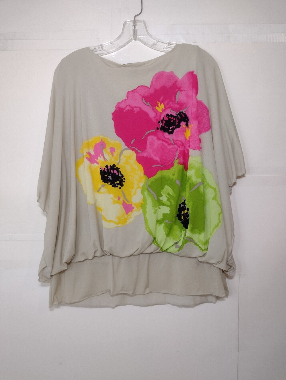 Style & Co. Light Beige Tunic with Pink, Yellow & Green Floral Print - Picture 2 of 9